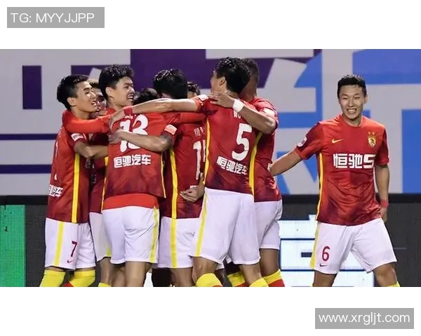 广州足球队强势领跑联赛积分榜85分稳居第一位置